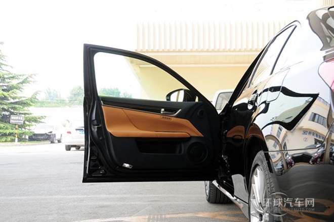 2014款 350 豪華全驅版