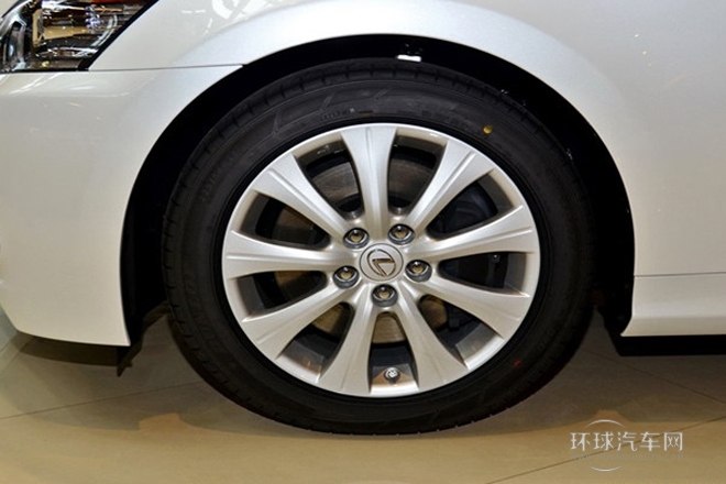 2014款 300h 領(lǐng)先版