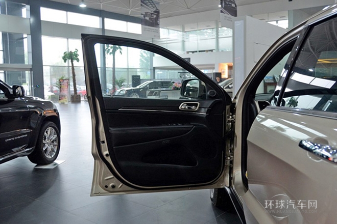 2014款 3.6L 精英導航版