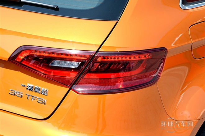 2014款Sportback 35 TFSI 豪華型