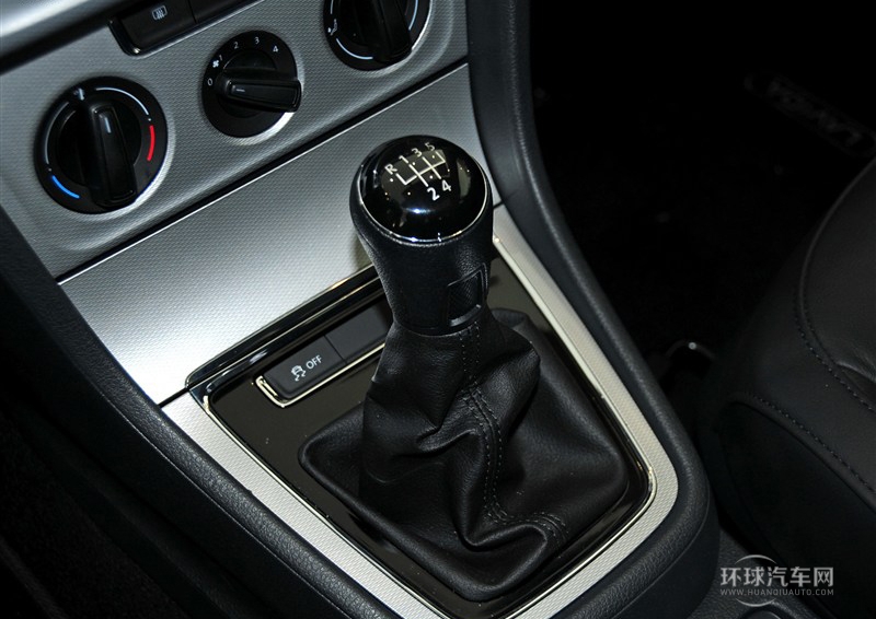 2013款 1.4TSI 手動舒適型