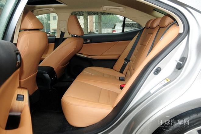2013款 250 豪華版