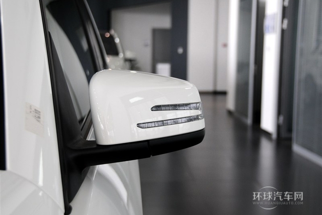 2013款GLK300 4MATIC動感天窗版