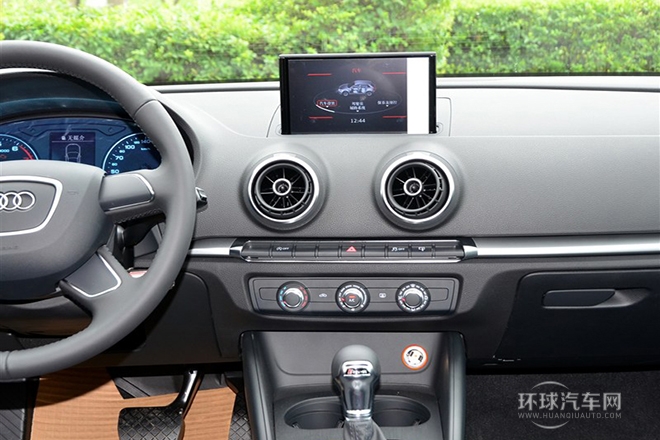 2014款Sportback 35 TFSI 進取型