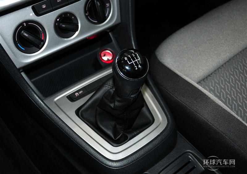 2013款 1.6L 手動風尚型