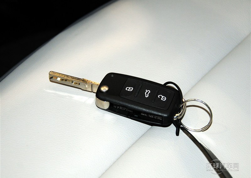 2013款 1.6L 手動舒適型