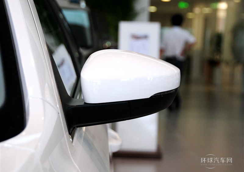 2013款 1.6L 手動舒適型