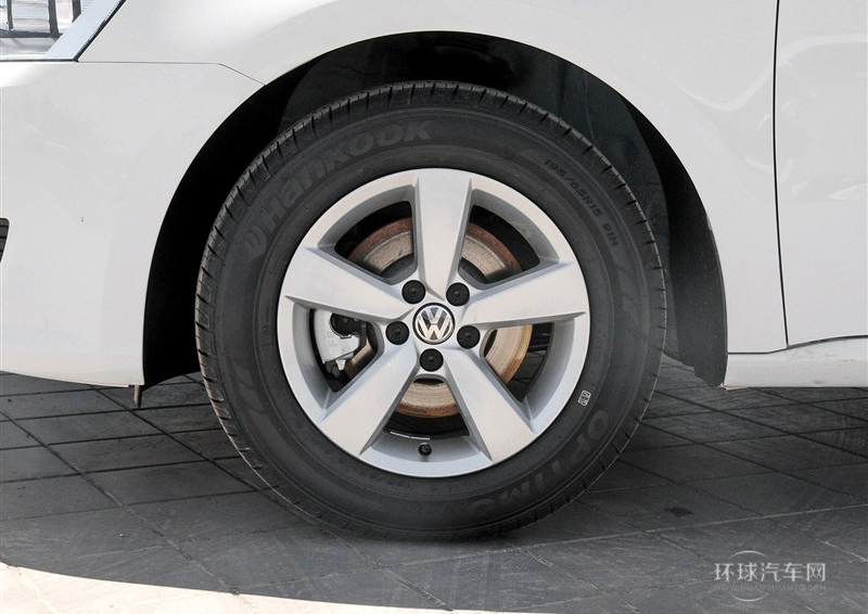 2013款 1.6L 自動風尚型