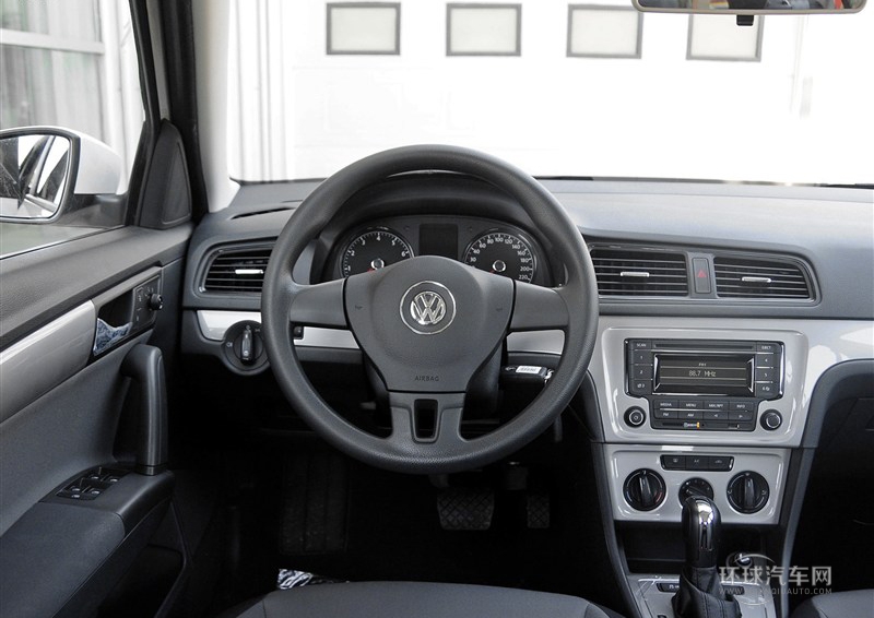 2013款 1.6L 自動風尚型