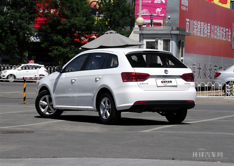 2013款 1.6L 自動風尚型