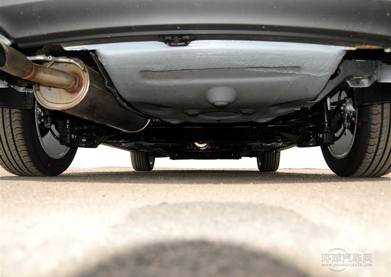 2013款 1.6L 自動豪華型