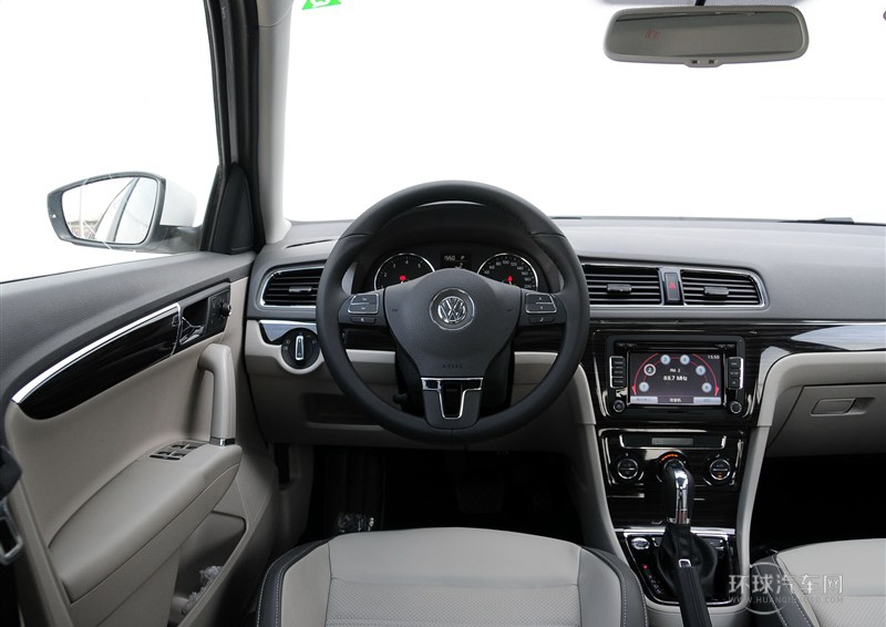 2013款 1.6L 自動豪華型