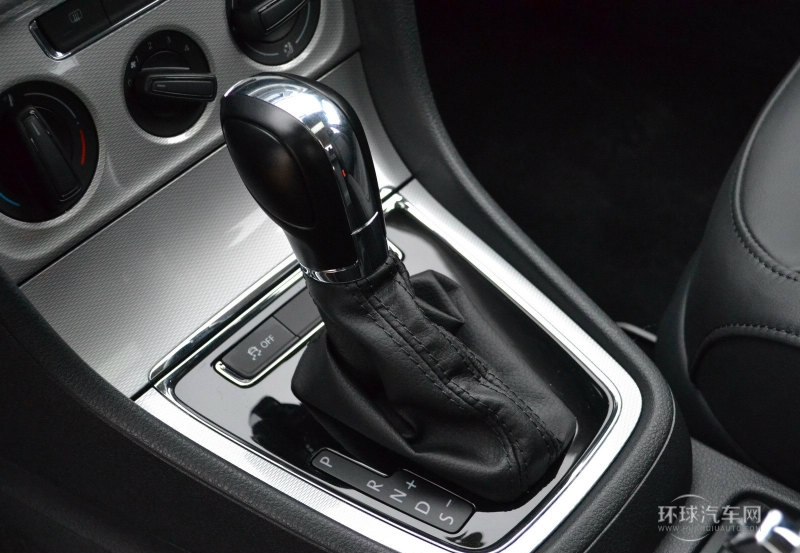 2013款 1.6L 自動舒適型