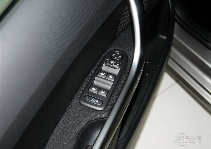 2013款 1.6T SW 時尚型