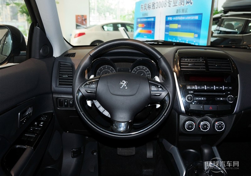 2013款 2.0L 兩驅豪華型