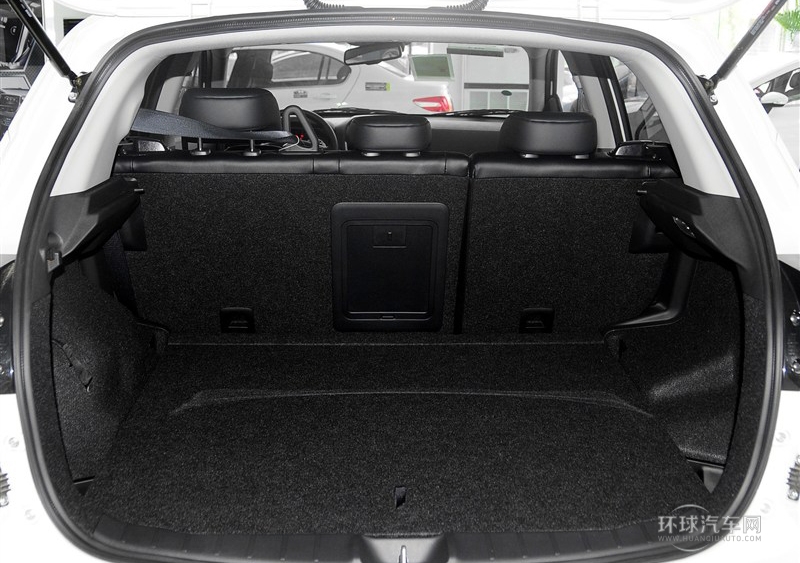 2013款 2.0L 兩驅時尚型