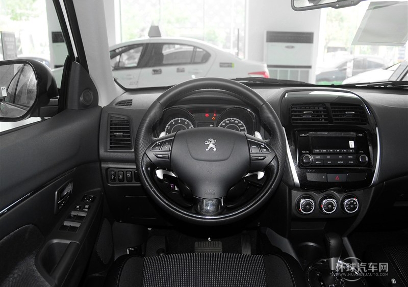 2013款 2.0L 兩驅時尚型