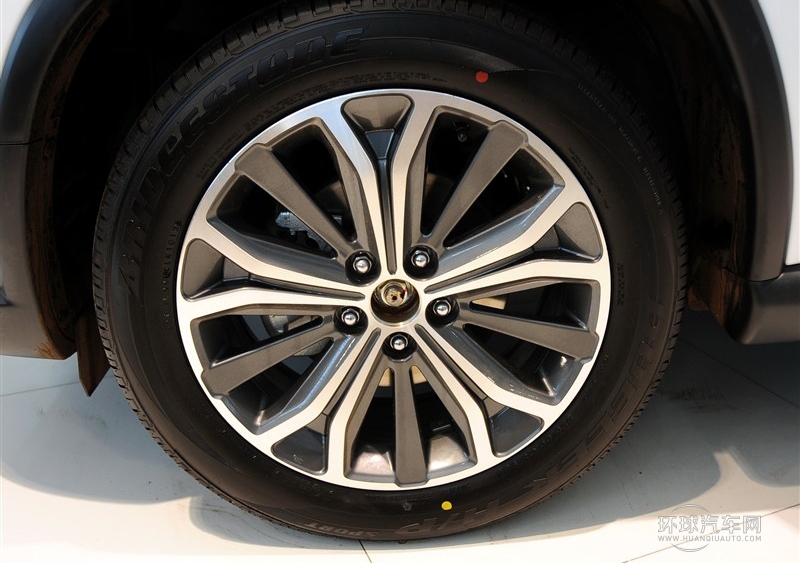 2013款 2.0L 四驅豪華型
