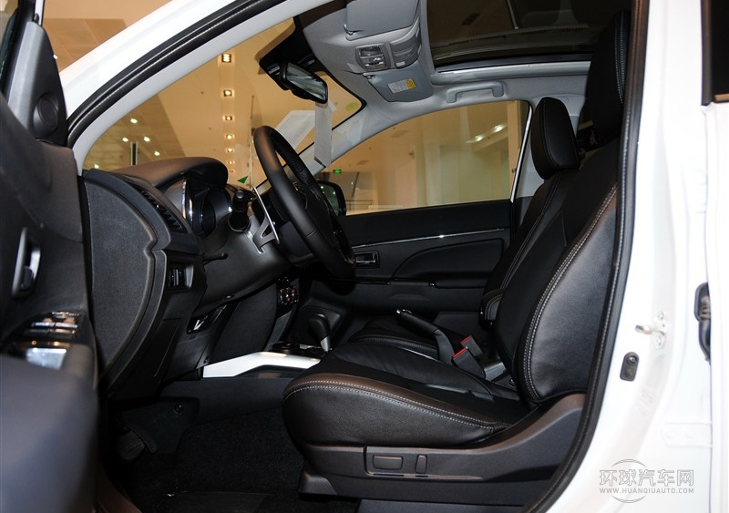 2013款 2.0L 四驅豪華型