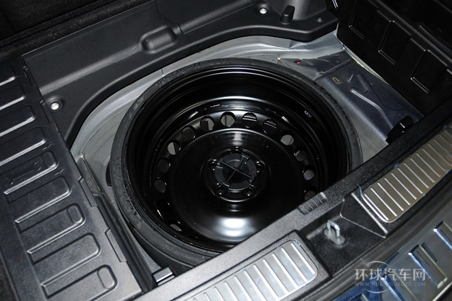 2013款改款GLK300 4MATIC時尚版