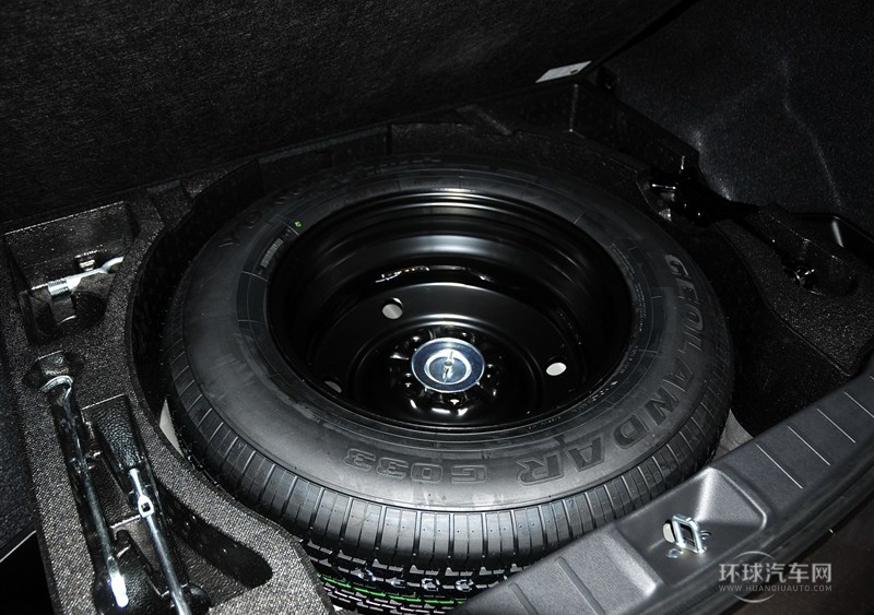 2013款 2.0L 四驅(qū)時(shí)尚型