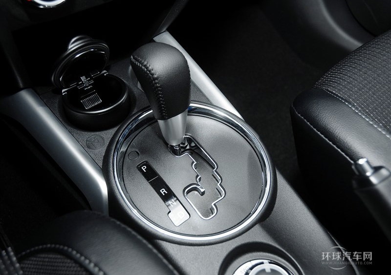 2013款 2.0L 四驅時尚型