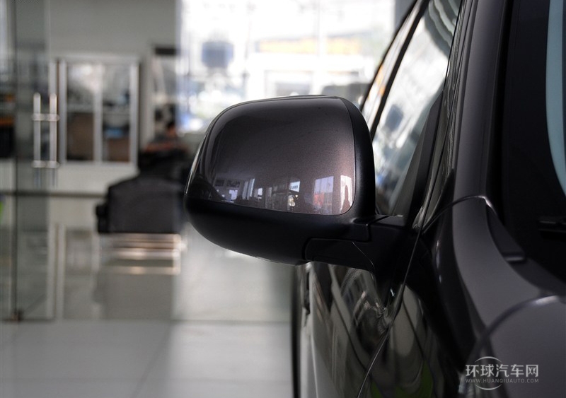 2013款 2.0L 四驅(qū)時尚型