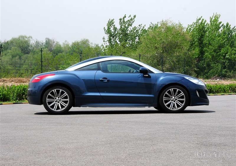 2011款 1.6T 豪華優(yōu)雅型