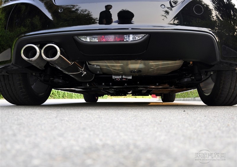 2011款 1.6T 豪華運(yùn)動(dòng)型