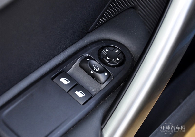 2011款 1.6T 豪華運動型