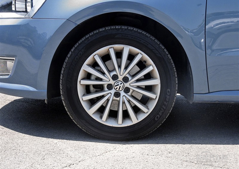 2013款 改款 1.4TSI DSG豪華版