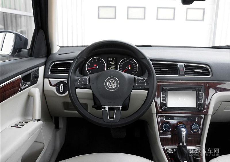 2013款 改款 1.4TSI DSG豪華版