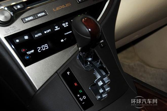 2013款 450h 尊貴版