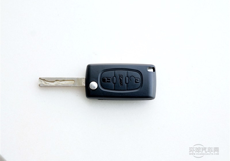 2014款 1.6T 豪華版深色風格