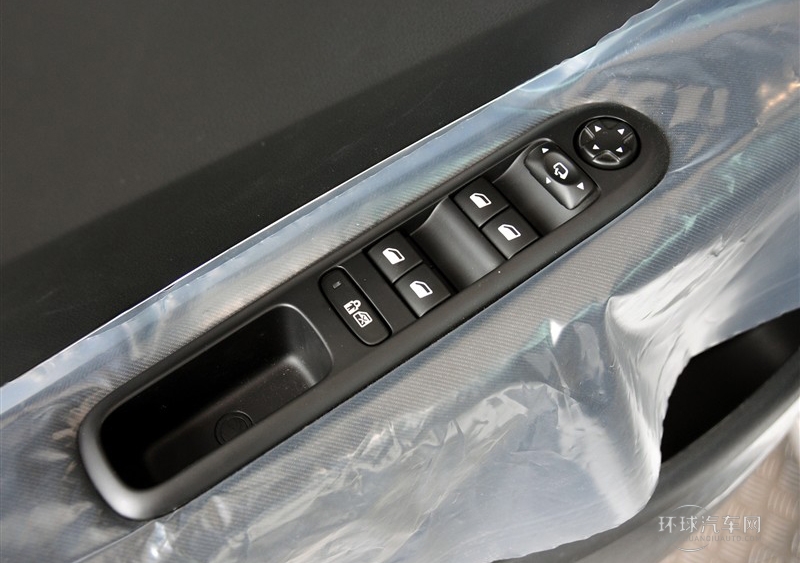 2011款 1.6T 時尚型