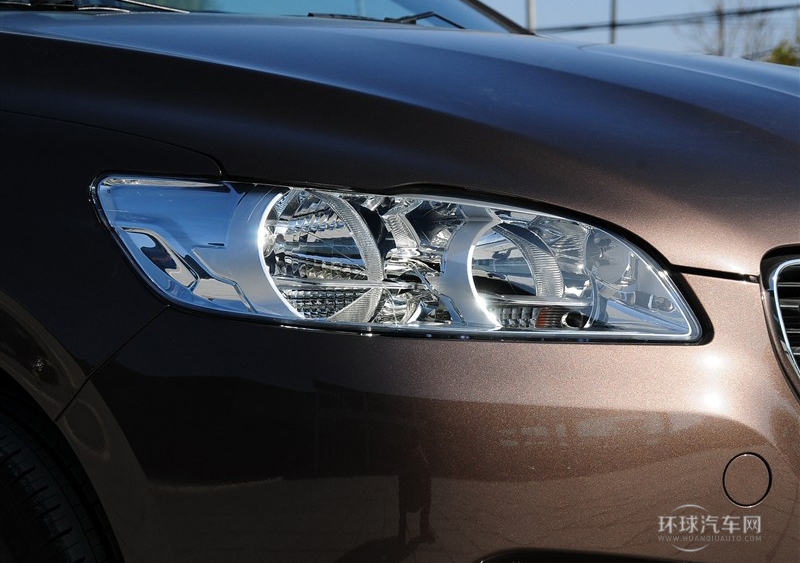 2014款 1.6L 自動尊貴版