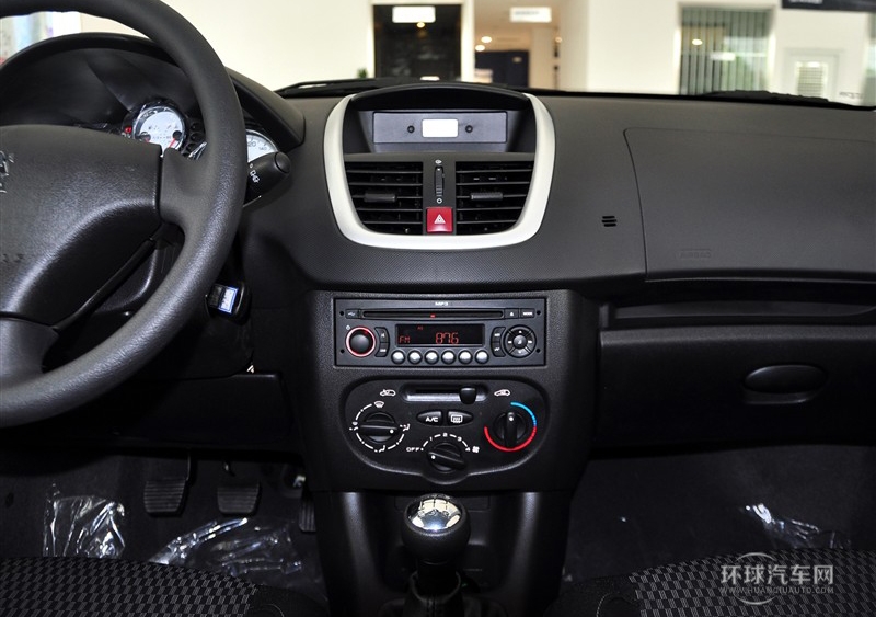 2011款 兩廂 1.4L 手動馭樂版