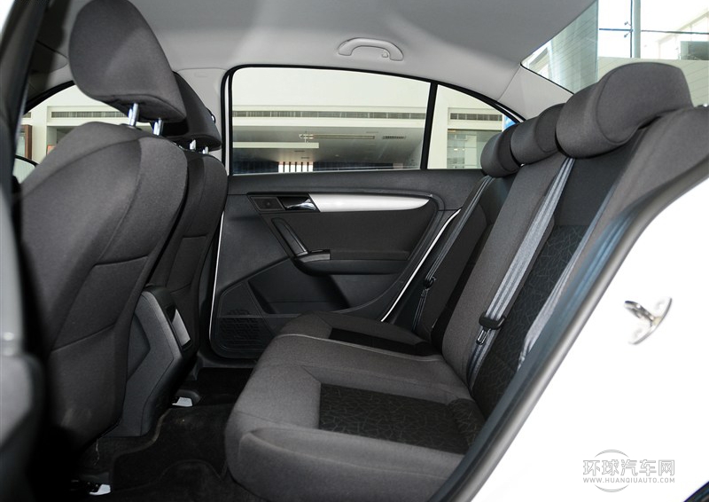 2013款 改款 1.6L 手動風尚版