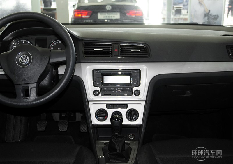 2013款 改款 1.6L 手動(dòng)風(fēng)尚版