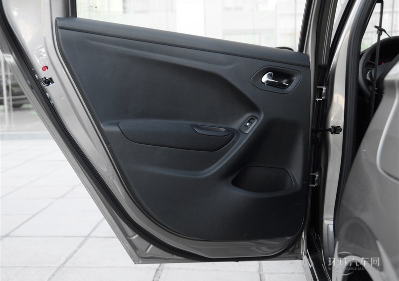 2014款 1.6L 自動(dòng)豪華版