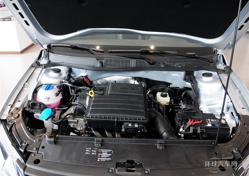 2013款 改款 1.6L 手動舒適版