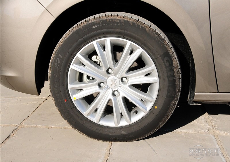 2014款 1.6L 自動豪華版