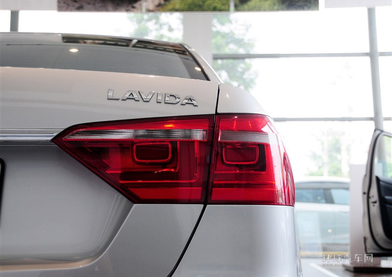 2013款 改款 1.6L 手動舒適版