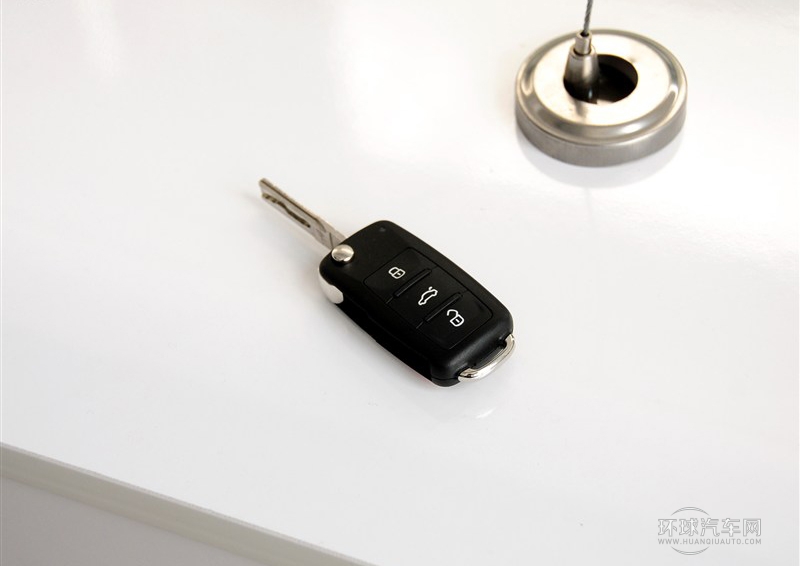 2013款 改款 1.6L 自動(dòng)豪華版