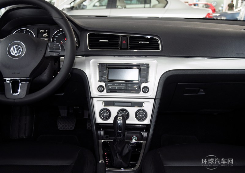 2013款 改款 1.6L 自動豪華版