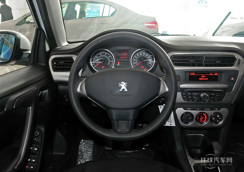 2014款 1.6L 手動(dòng)豪華版