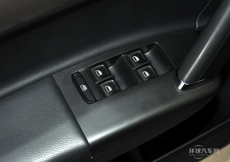 2013款 改款 1.6L 自動舒適版