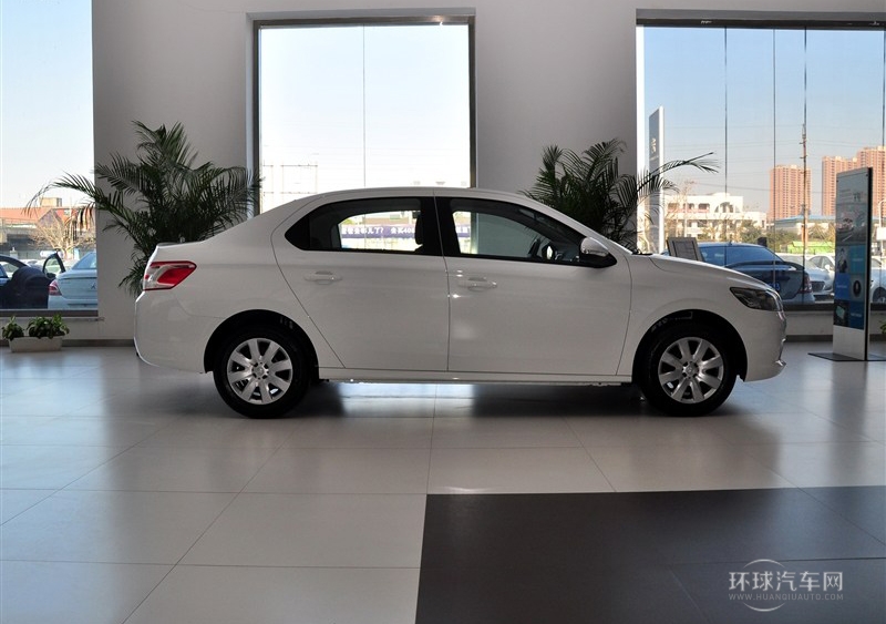 2014款 1.6L 手動舒適版