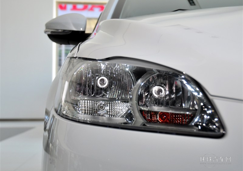 2014款 1.6L 手動舒適版