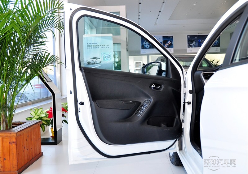 2014款 1.6L 手動舒適版